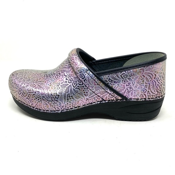 Dansko XP 2.0 Clog – Lacy Leather - Picture 1 of 7